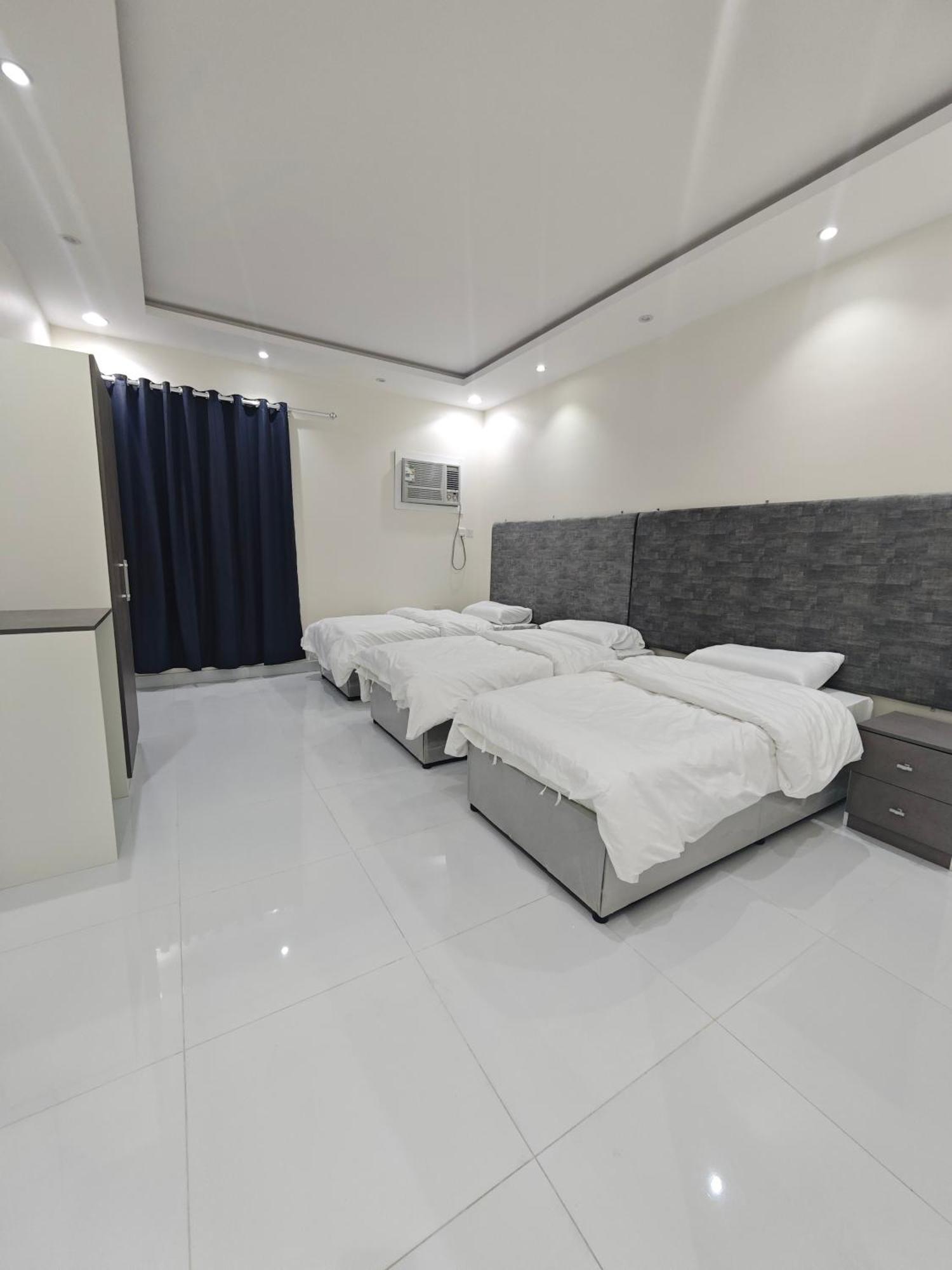 Yaqoot Al Madina Suites العوالي المظهر الخارجي الصورة
